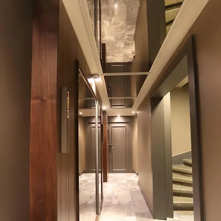 Taksim Premium Hotel 3*