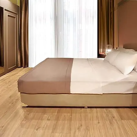 מלון Taksim Premium