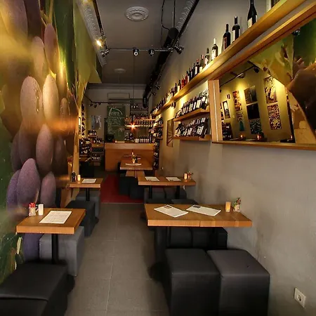 Taksim Premium فندق 3*