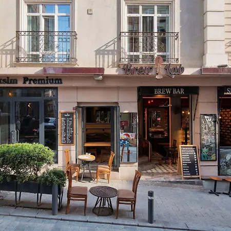 Taksim Premium