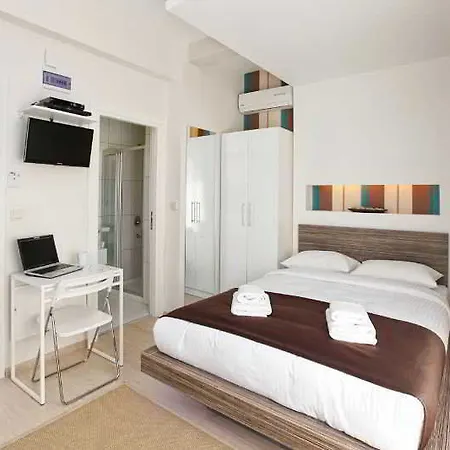 Taksim Premium 3* Стамбул