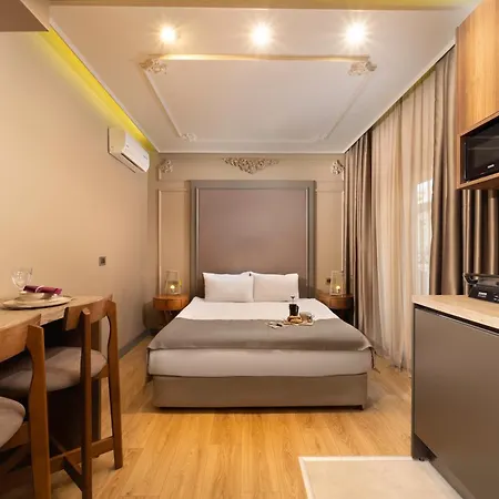 Taksim Premium فندق 3*