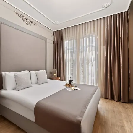 Taksim Premium فندق