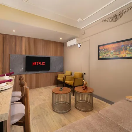 Taksim Premium 3*