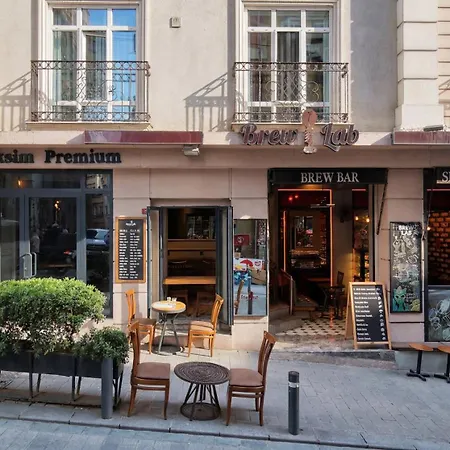 فندق Taksim Premium 3*