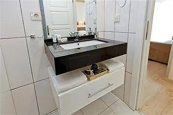 Taksim Premium 3*